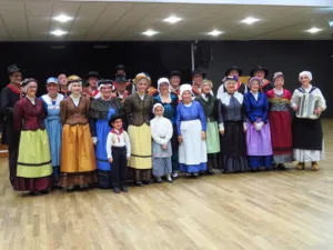 Le Reveil Auvergnat : Arts et Traditions Populaires du Massif Central en Ile de France à Montlhéry