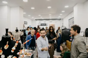 Soyez accompagné avec Commercial agent L&rsquo; Artyrie Paris – Agence de communication et B2B wholesale accompagnant les marques et créateurs de mode inscrit dans notre annuaire pour trouver votre Commercial agent autour de moi sur pour un conseil, un accompagnement [&hellip;]