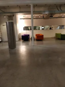 ici Barbès à Paris