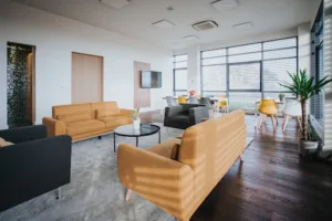 Com et cie – Agence de communication à Fragnes-la-Loyère