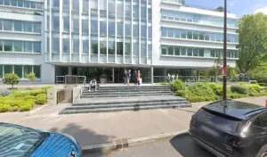 Insert à Neuilly-sur-Seine