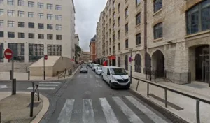 L 2 à Marseille