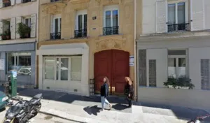 Holinail SAS à Paris