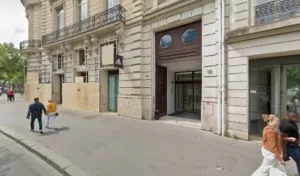 dkdikfollies com à Paris