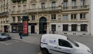 Revue Communication & Management à Paris