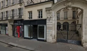 Delicate Essence à Paris