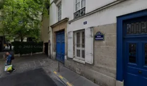 Com Bien Entendu à Paris