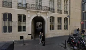 To Be Senior à Paris